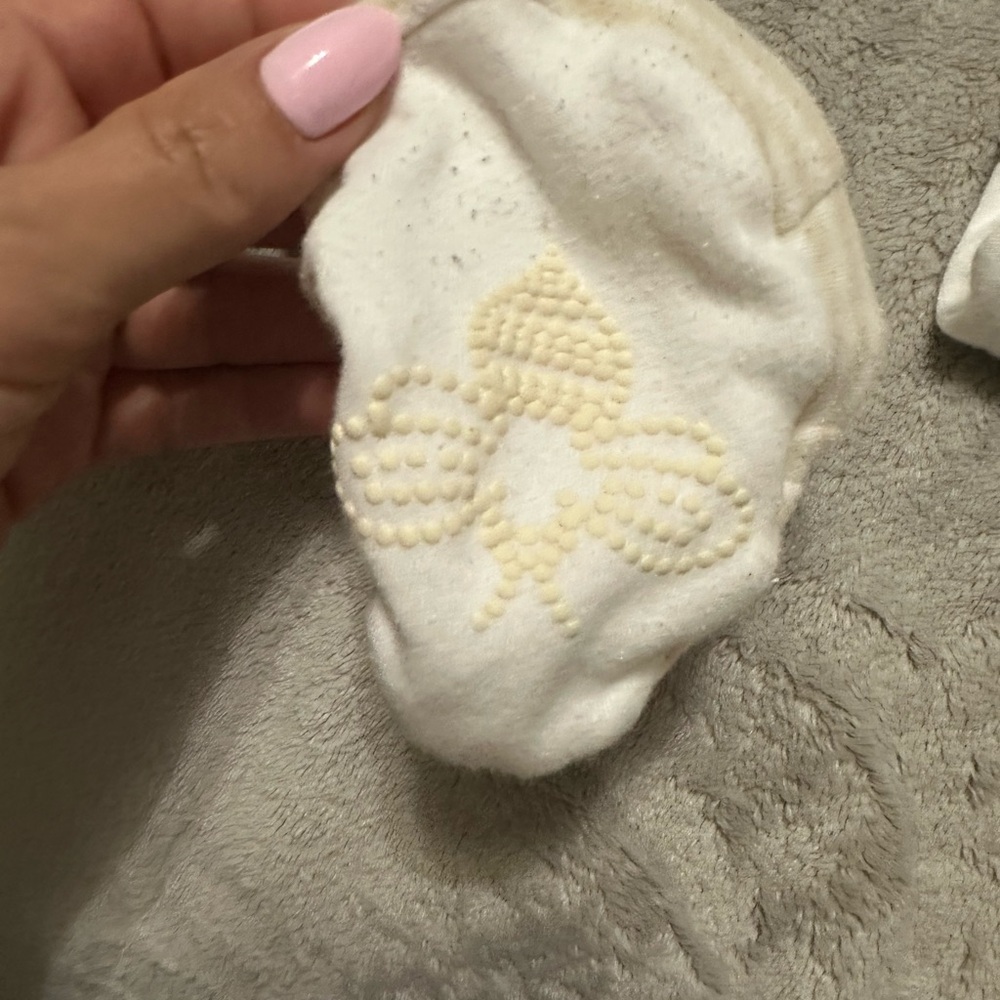 Burt's Bees Cream and White Footies One Pieces - Picture 8 of 9